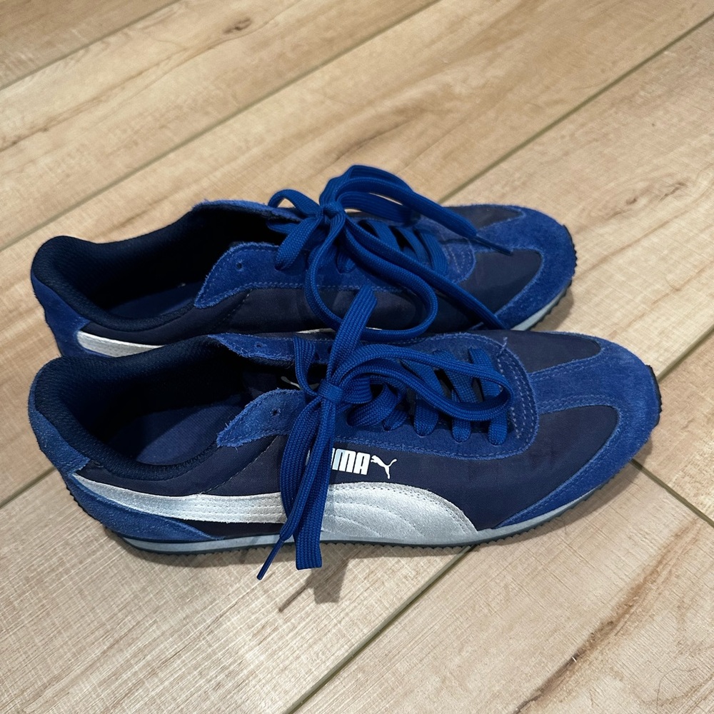 Puma sneakers